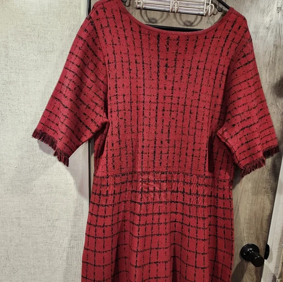 Taylor Dresses | 2x Taylor Phillis Fringe Hem Knit Dress | Color: Red | Size: 2x | Sherrischimank's Closet